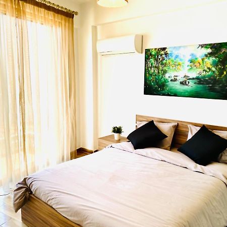 Bali Suites 202 Larnaca Extérieur photo